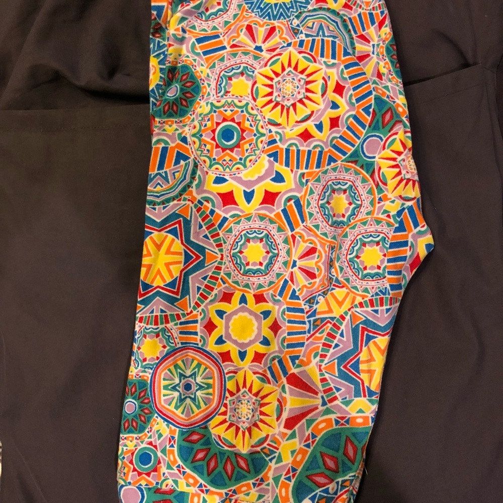 LulaRoe Tween Leggings